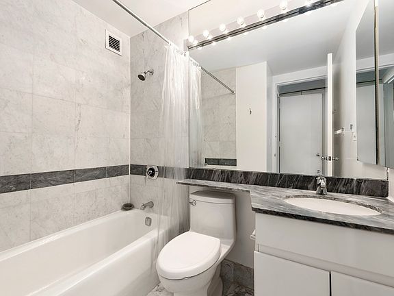 5th image of 236 E 47th St APT 28E