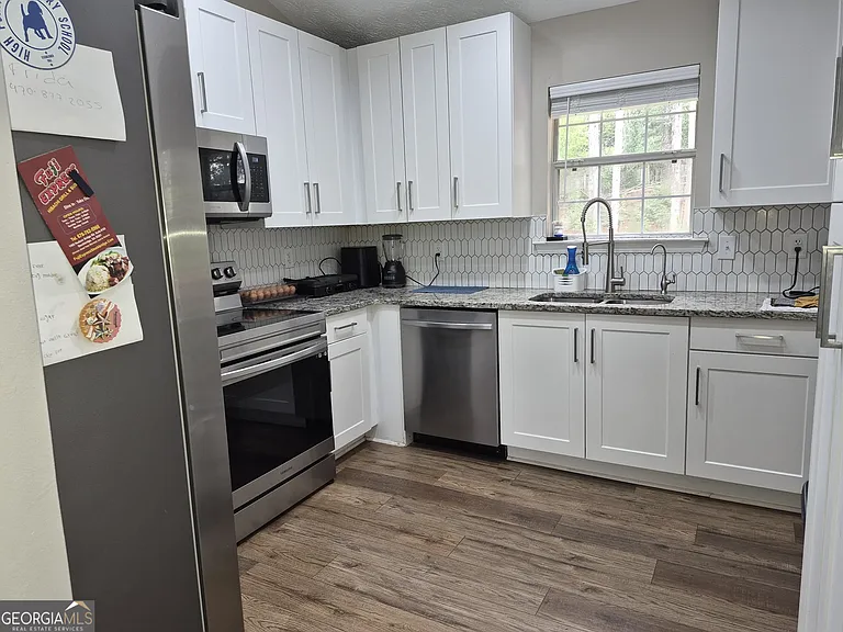 418 Summer Hill Cir — Photo 9