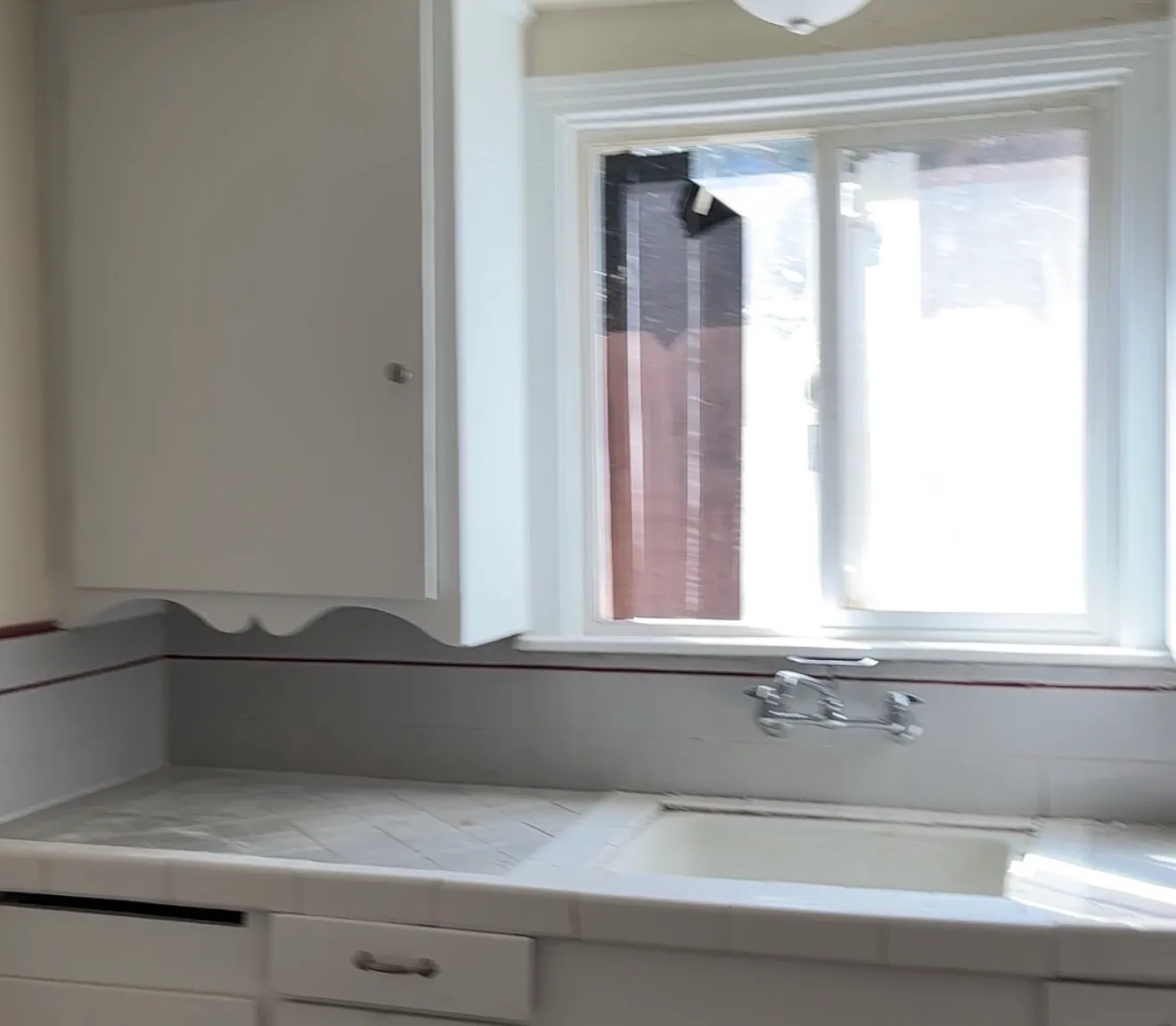 1 bed, 800 sqft, $1,000 — Photo 2
