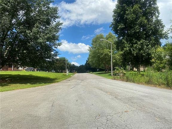 4th image of 223 Gibralter Point Rd