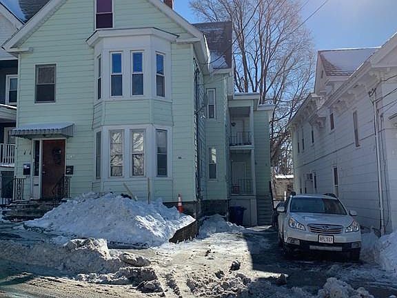 2nd image of 117 E Haverhill St