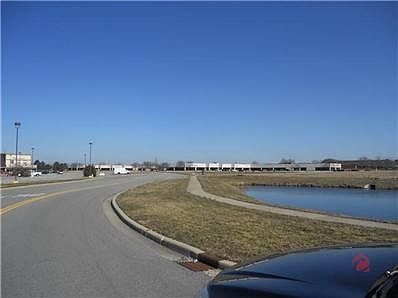 3rd image of 2350 Marketplace Blvd