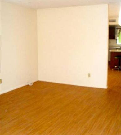 2nd image of 6961 W Luke Ave
