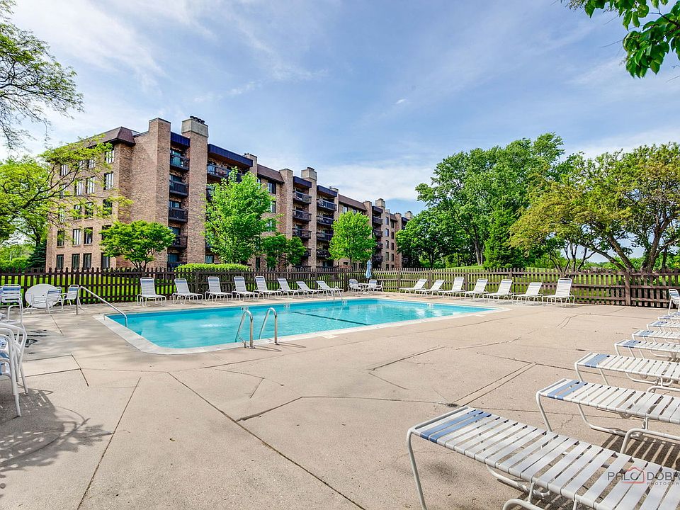 2nd image of 1800 Mission Hills Rd E #312