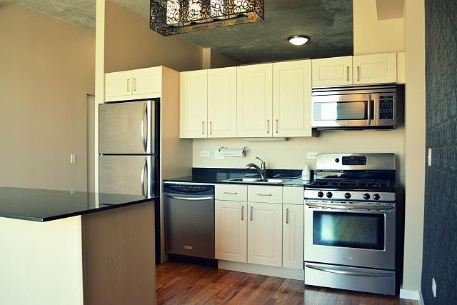 1st image of 1620 S Michigan Ave Unit 316