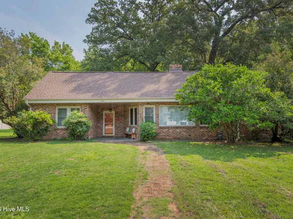 1605 Longview Avenue, Tarboro, NC 27886