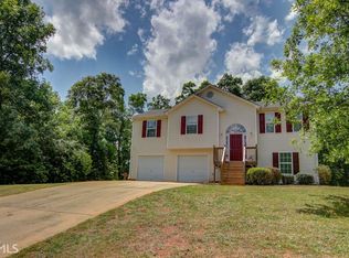 185 Hunters Ridge Dr, Covington, GA 30014