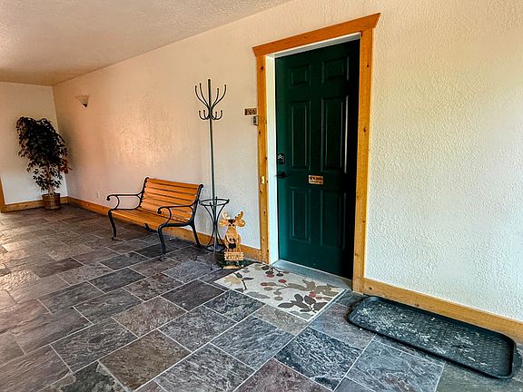 3rd image of 5060 Lakeview Dr Unit 1108