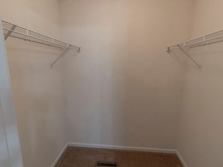 3334 Saint Charles Rd — Photo 11