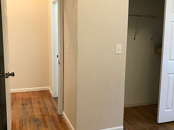 2nd image of 2517 Palmyra St