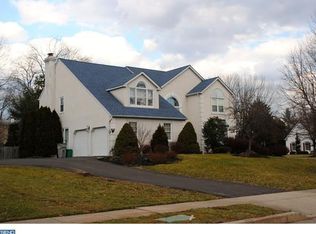 1805 Meredith Ln, Blue Bell, PA 19422
