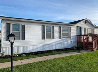 1727 Saint Charles Pl, Elkhart, IN 46514