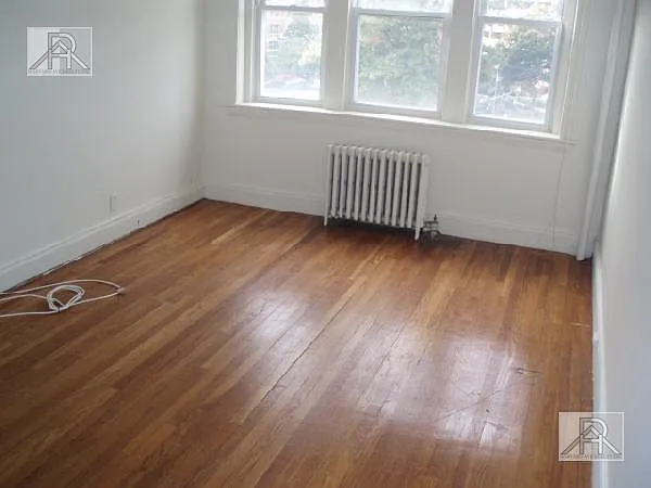 1 bed, 1.0 bath, $2,325 — Photo 2