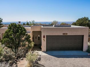 727 Cedar Hill Ct NE #3, Albuquerque, NM 87122