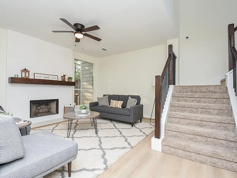 134 N Magnolia Pond Pl — Photo 9
