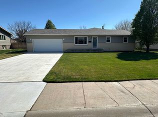 2901 27th St, Great Bend, KS 67530