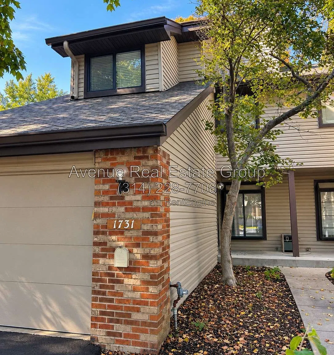 3 bed, 2.5 bath, 1585 sqft, $2,300 — Photo 1