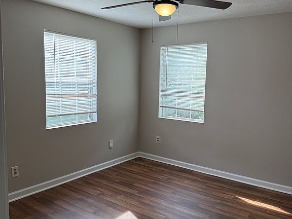 2nd image of 1011 Blair St #F