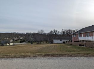 196 Lake Summerset Rd, Davis, IL 61019