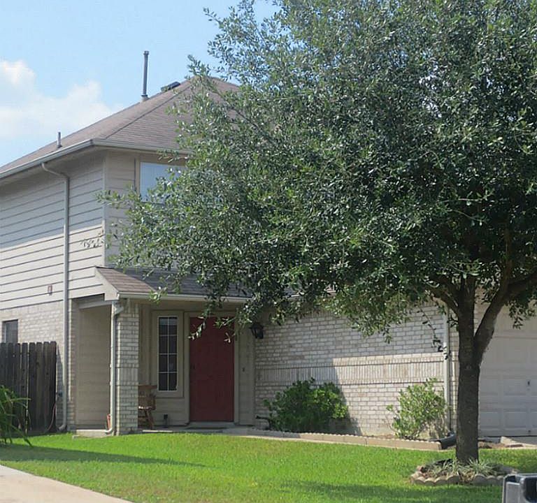 1st image of 19715 Waterflower Dr