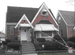 2903 N Meade Ave, Chicago, IL 60634