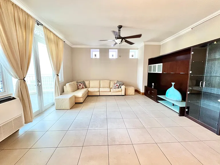 310 Avenida De Diego — Photo 3