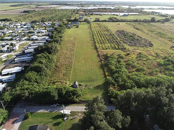 5th image of 3002 Manatee Ave
