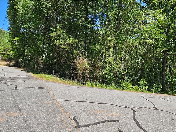2nd image of LOT 37 Cherokee Dr