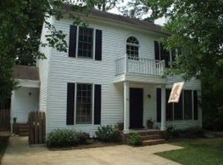 121 Solstice Cir, Cary, NC 27513