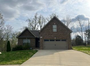 317 Liberty Bell Ln, Clarksville, TN 37040