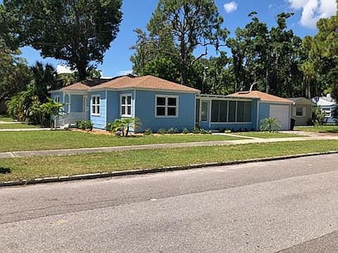 5th image of 4001 4th St S