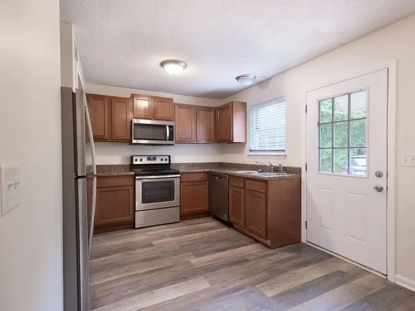 616 Castlegate Dr, Nashville, TN 37217