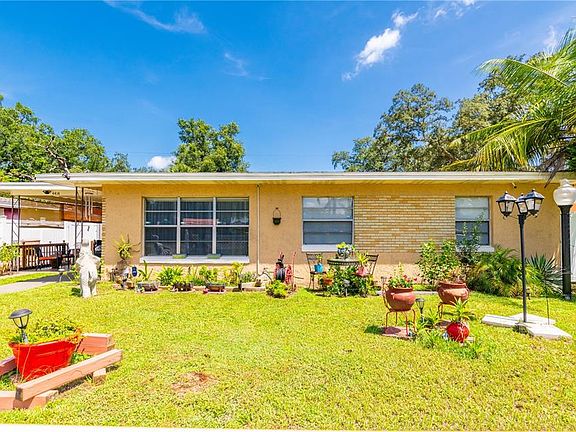 2nd image of 4414 E Sligh Ave