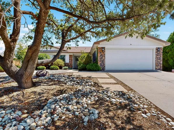 2916 Indiana St NE, Albuquerque, NM 87110