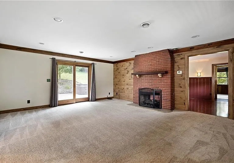 6050 Walton Rd — Photo 14