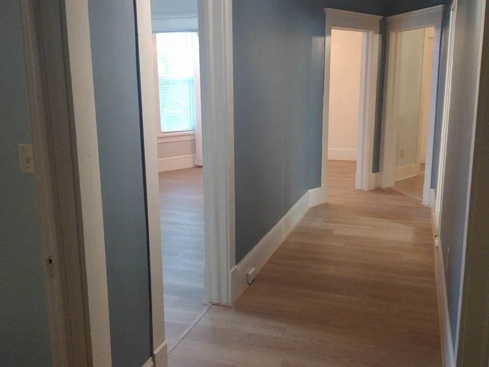 118 E 1st St #2