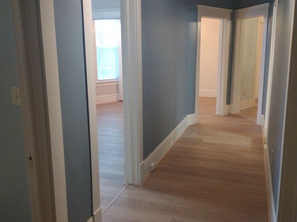 118 E 1st St #2