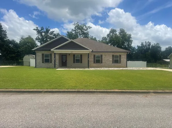 121 Chase Rdg, Dothan, AL 36301