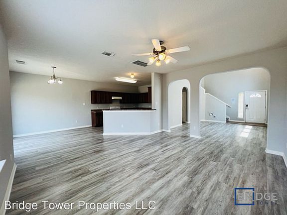 3rd image of 26119 Hebron Ln