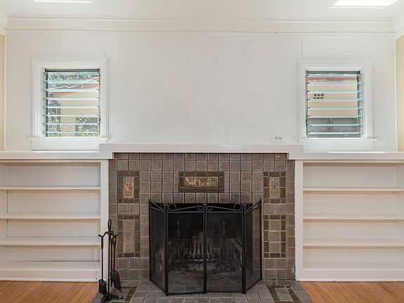 5th image of 738 Deodara Dr