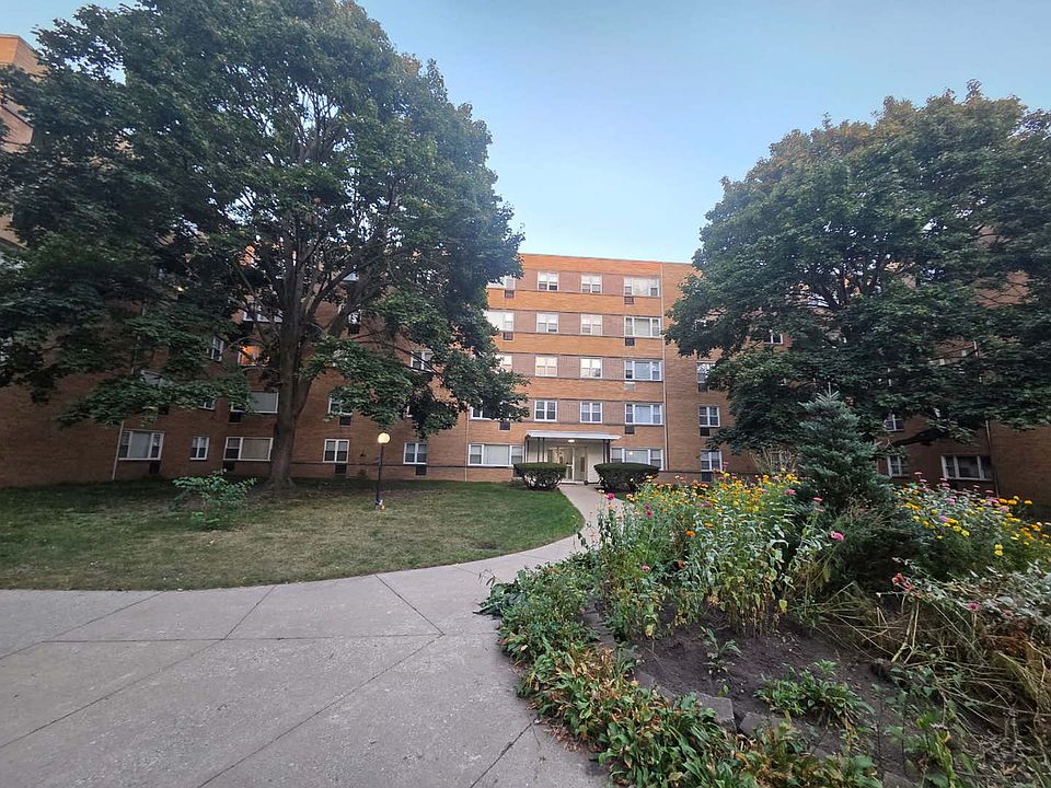 1st image of 2025 W Granville Ave APT 307