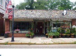 18 N Centre St, Merchantville, NJ 08109