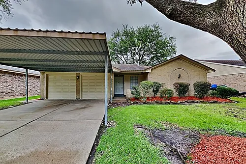 4313 Lariat Dr Photo 1