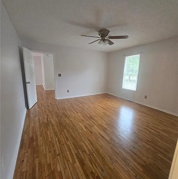 12320 Brown Bridge Rd — Photo 15