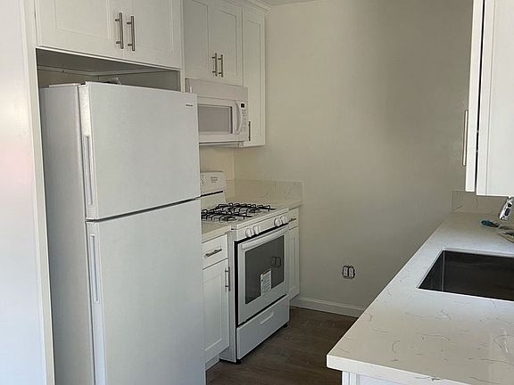 2nd image of 1350 E Acacia Ave APT A