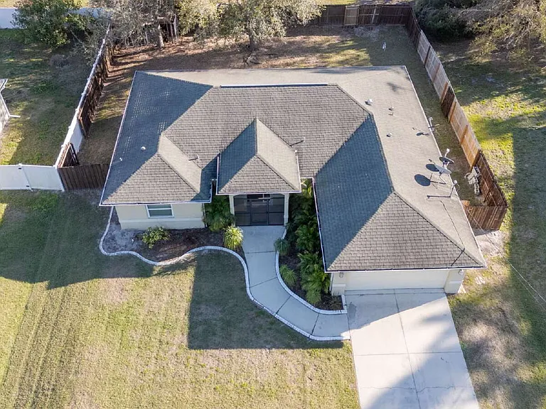 2157 Tejon Ave — Photo 4