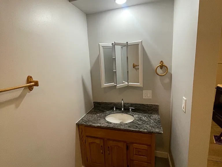 245 Taftville Occum Rd #4 — Photo 5