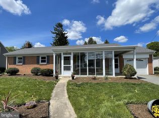 53 Brenner St, Millersville, PA 17551