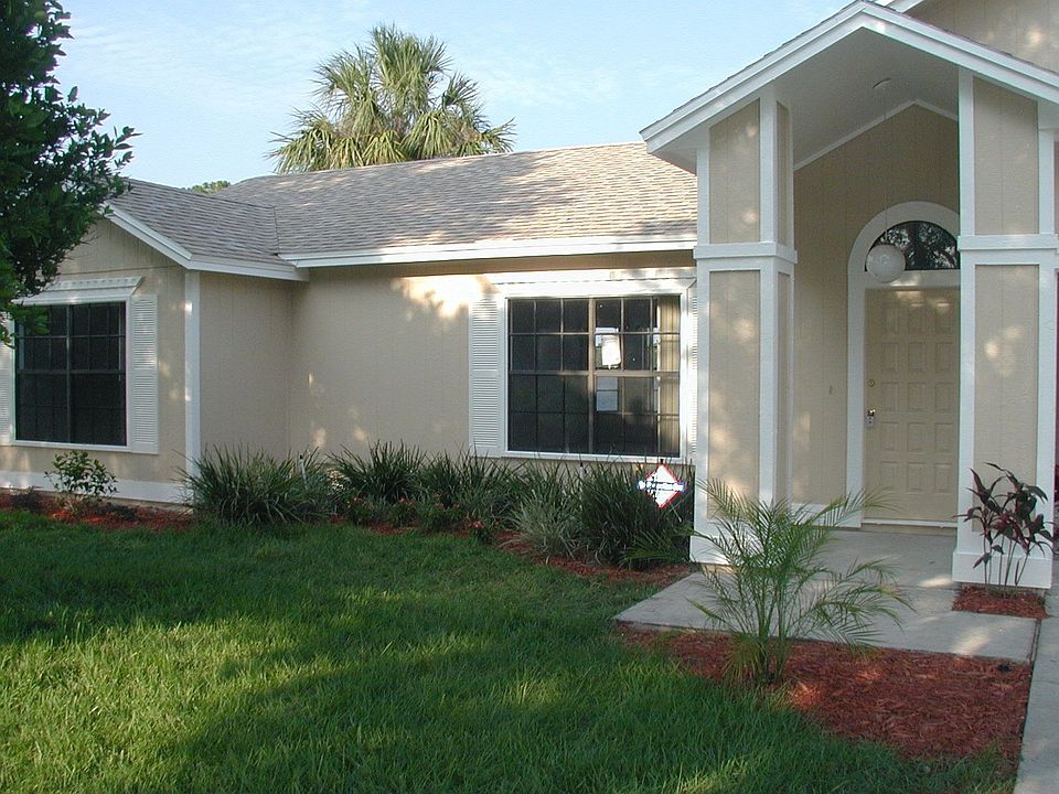 Front of house 3/2/2
