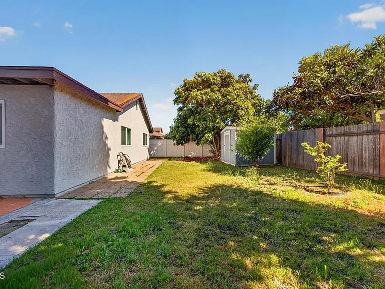 4351 Frost Dr — Photo 6